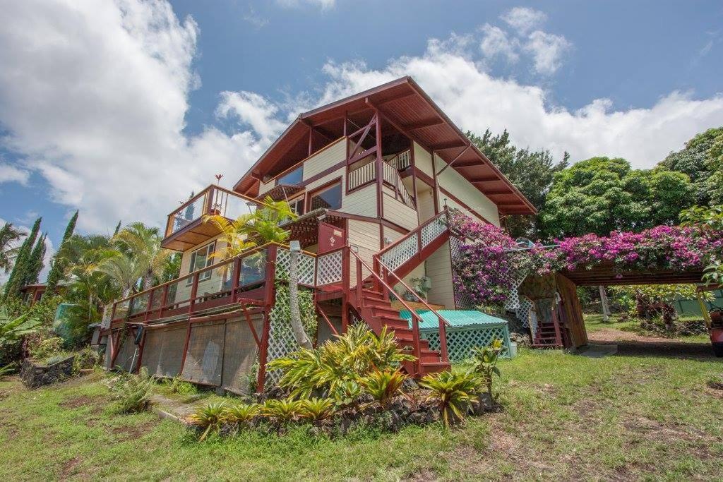 Banyan Tree Sanctuary Guest House Kalaoa Exterior photo