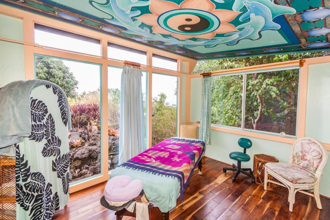 Banyan Tree Sanctuary Guest House Kalaoa Exterior photo
